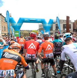 Cyclists waiting to start