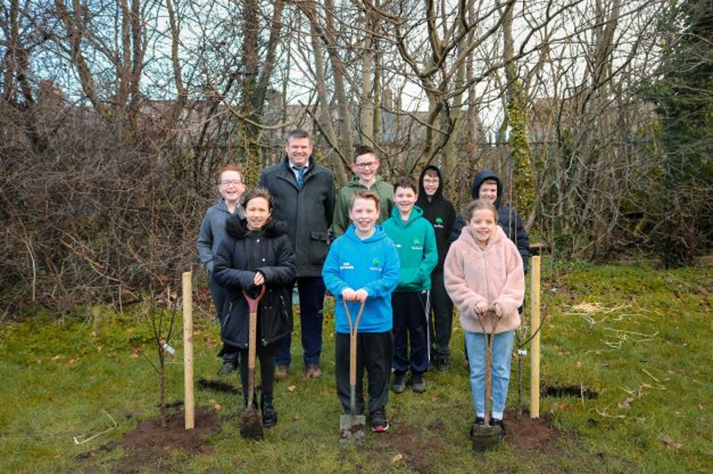 Shawlands Primary School tree planting