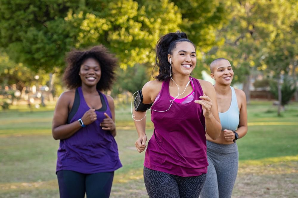 Group of women running