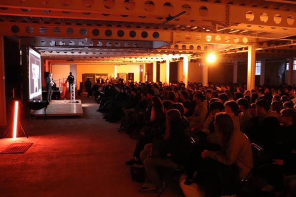 Photograph Of Speaker Talking To Students At Barnsley Digital Symposium