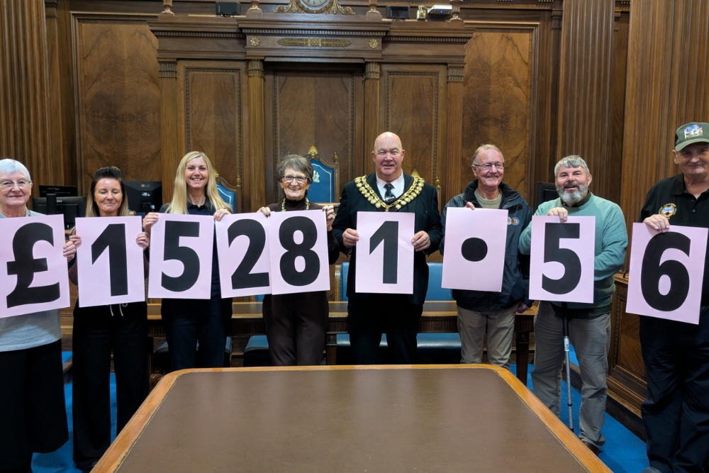 Mayor Thanks Local Business For Outstanding Support To Charities Mayor Thanks Local Business For Outstanding Support To Charities