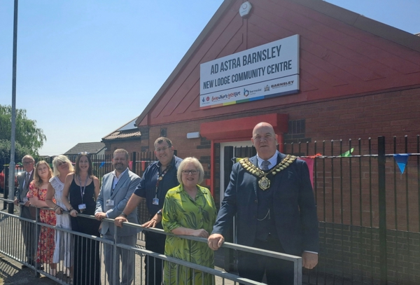 The Mayor of Barnsley and cabinet member Robin Franklin join celebrations at New Lodge Community Centre