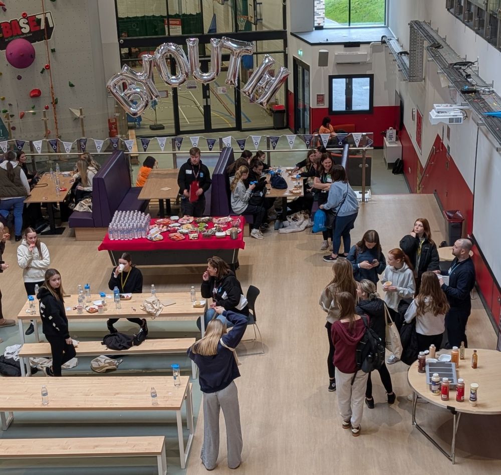 Base 71 Event in reception